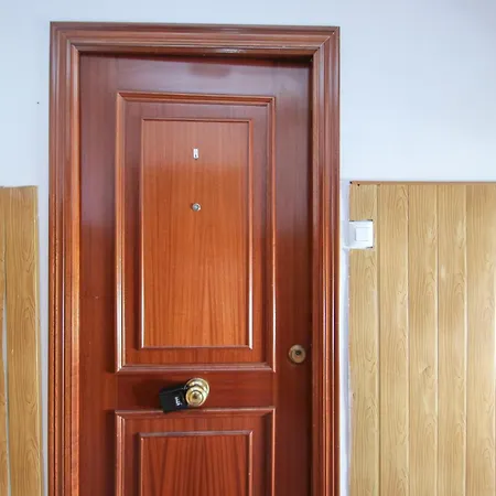 Apartment Spacious 2 Bedroom In The Heart Of Triana *
