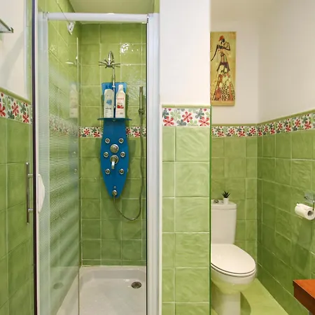Apartment Spacious 2 Bedroom In The Heart Of Triana *