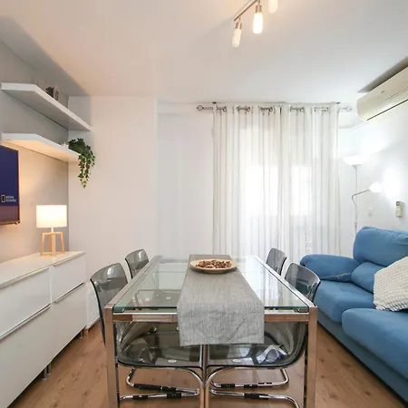 Spacious 2 Bedroom In The Heart Of Triana Apartment Seville